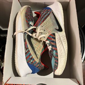 Size 11 Mens Kyrie 2 Low Multicolor